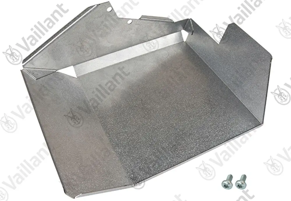 Vaillant Metallabdeckung für ein Gebläse, mit mehreren Einbuchtungen und zwei dazugehörigen Schrauben, auf grauem Hintergrund.